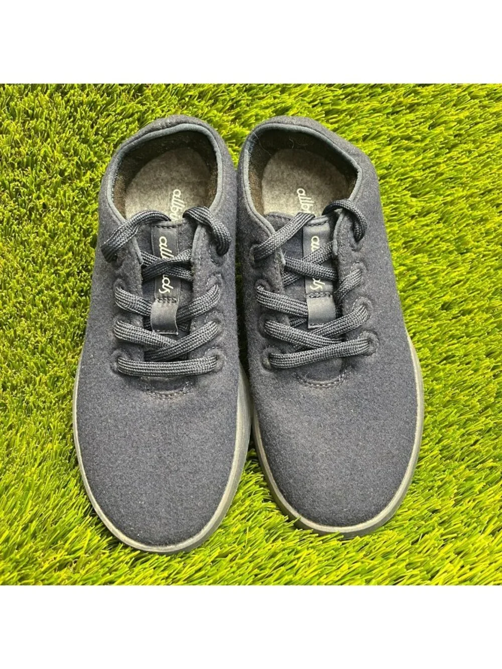 Allbirds Wool Runner 2 Womens Size 6 Blue Athletic Running Shoes Sneakers